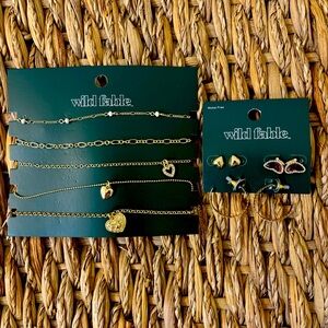 NWT Wild Fable 5 necklaces and 3 pairs earrings bundle